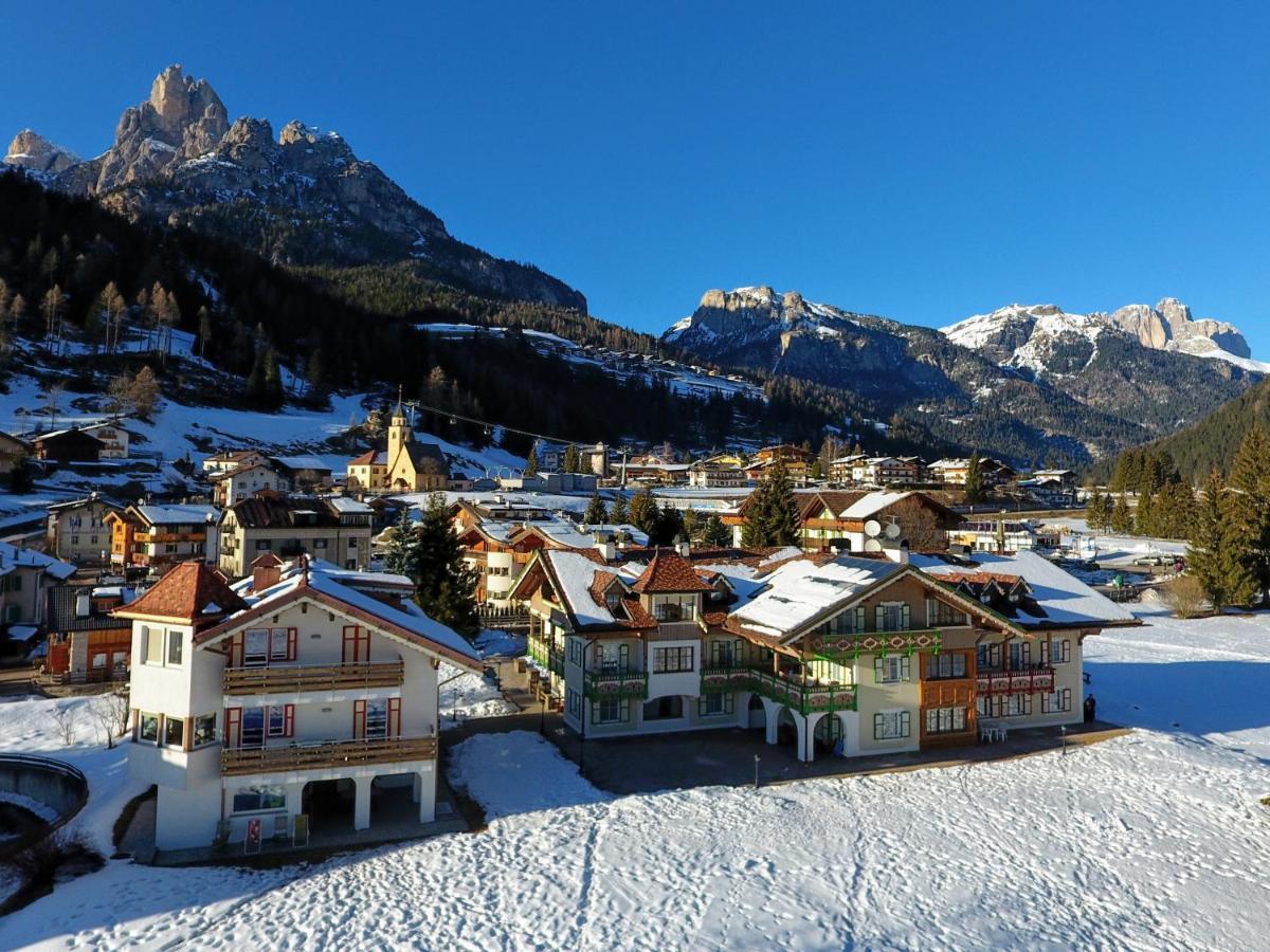 Residence Holiday Pozza di Fassa Exterior photo